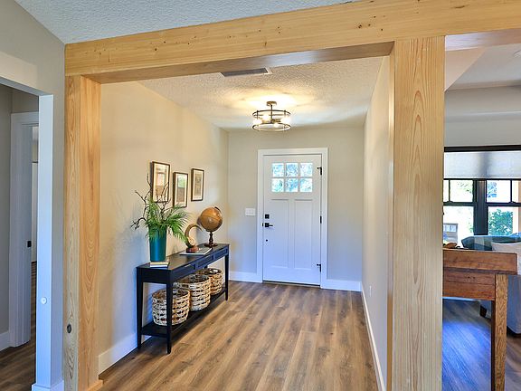 5th image of 527 Georgetown Shortcut Rd