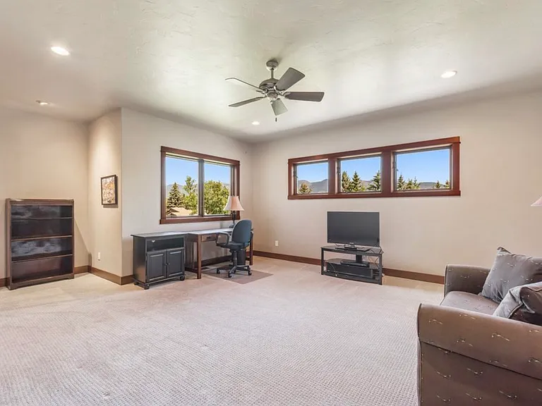 310 & 312 Fairway Dr — Photo 25