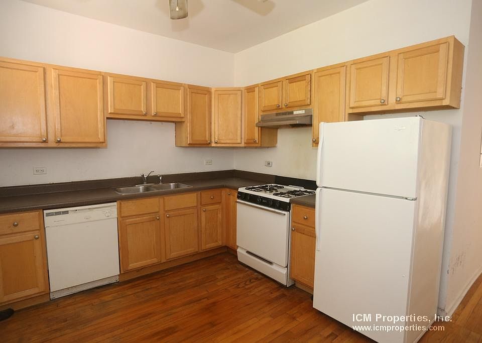 1st image of 1924 W Winona St #2E