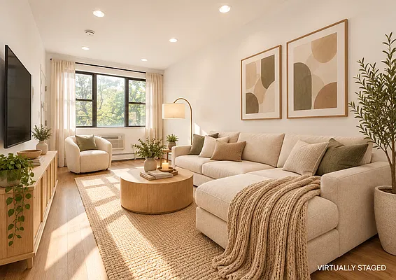 Living room, photo 1