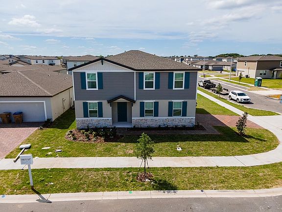 3rd image of 5252 Sanders Oak Trl