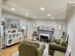 2424 N Center St #B, Stockton, CA 95204