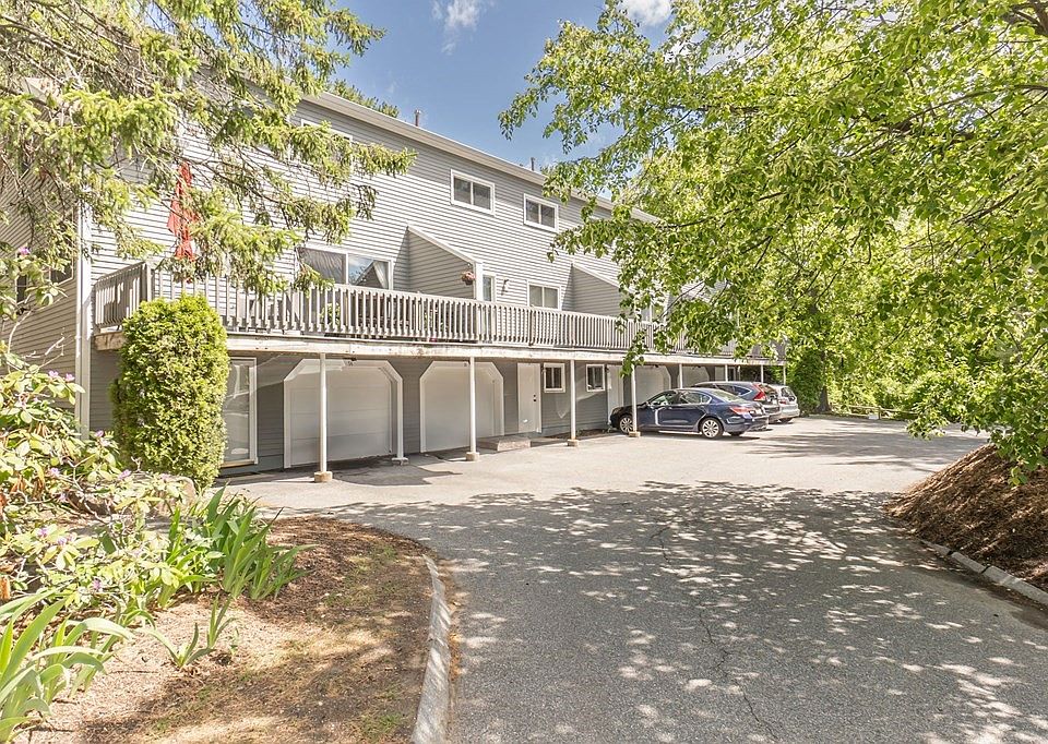 1st image of 76 Whalers Ln