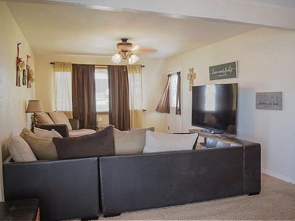 3rd image of 7600 Hermosa Dr