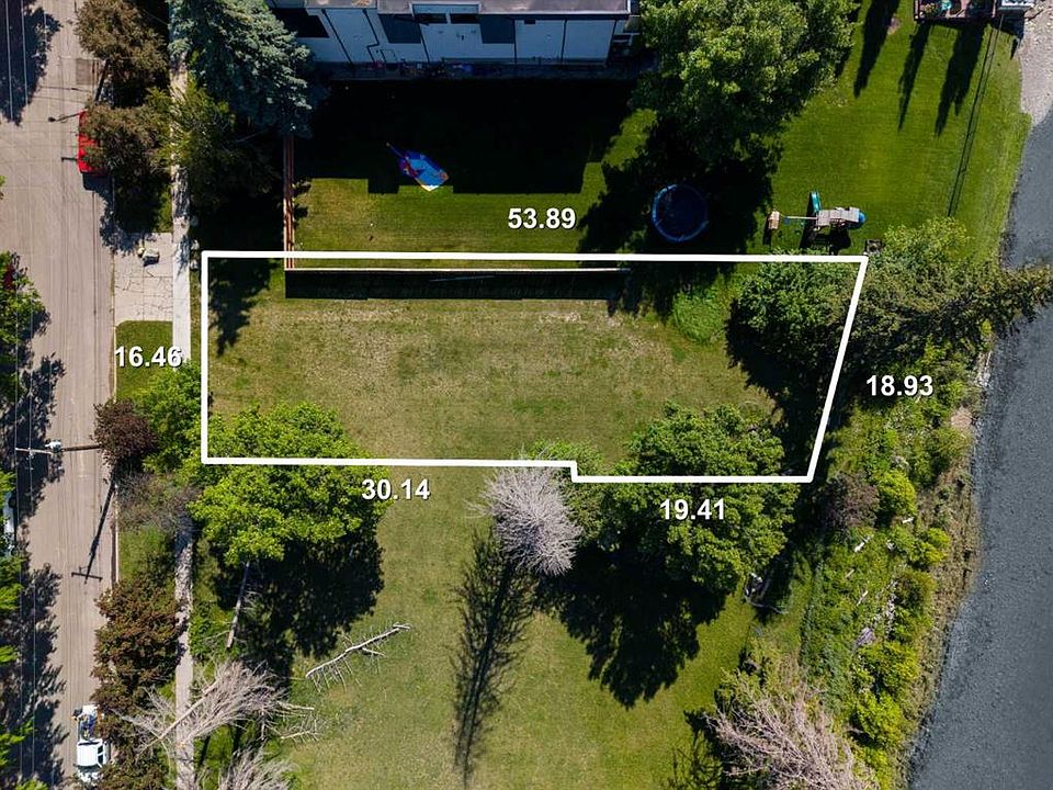 1st image of 407 40th Ave SW
