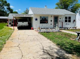 708 E 6th St, Mccook, NE 69001