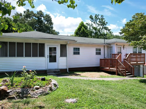 2035 Broomfield Rd SE, Cleveland, TN 37323