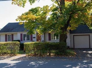 230 Humphrey St, Marblehead, MA 01945