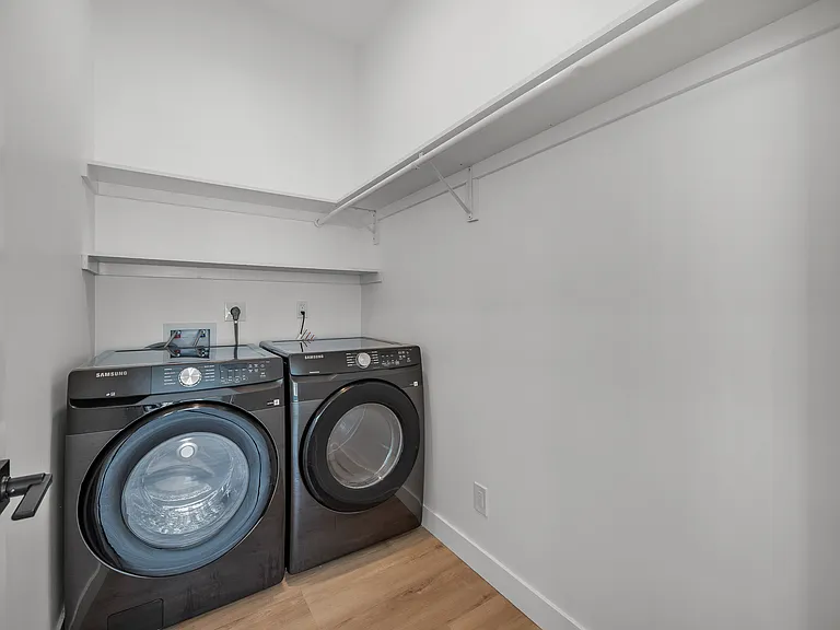 2872 Preece St #2 — Photo 14