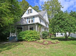 7454 Gracely Dr, Cincinnati, OH 45233