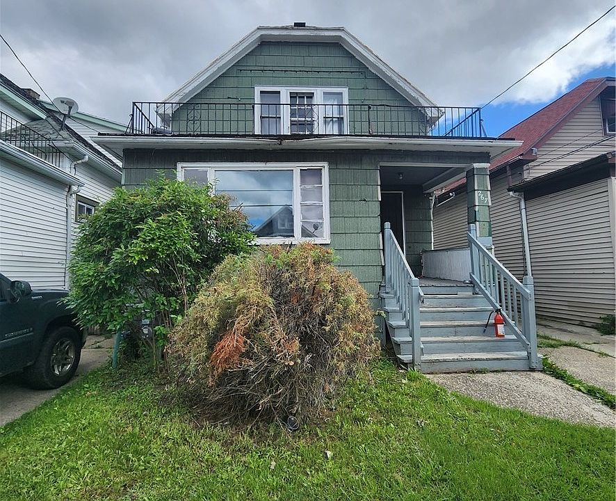 1st image of 267 Roslyn St