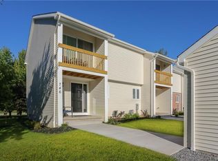 749 Robin Rd, Buffalo, NY 14228