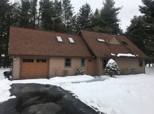4535 E Patricia Dr, Clarence, NY 14031