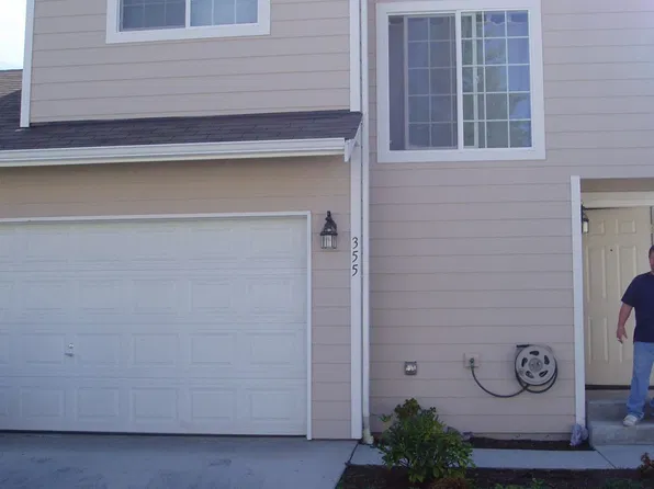 355 Stonewood Pl #13, Bremerton, WA 98310