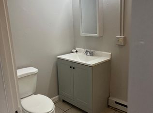 111 Truman St, New London, CT 06320