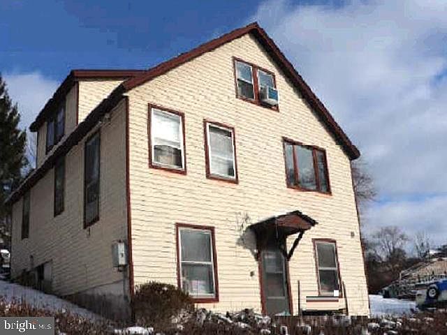 1st image of 134 Mahon Ave