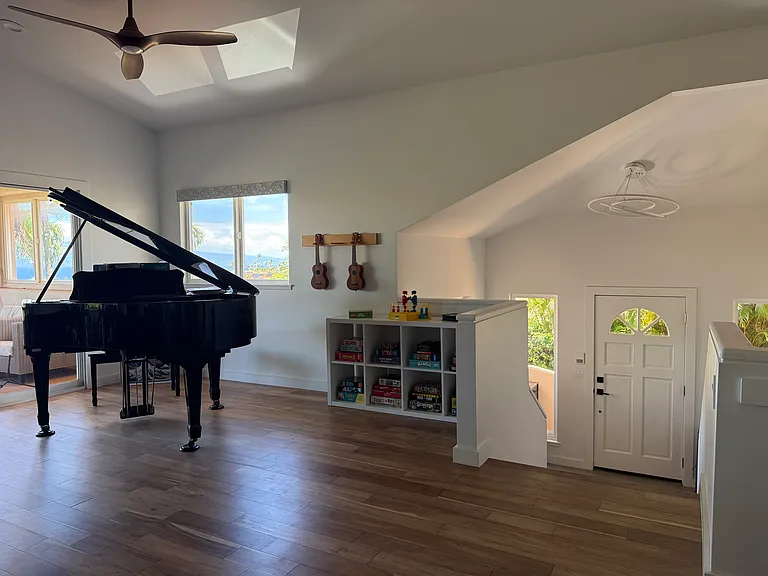377 Kului Way — Photo 2