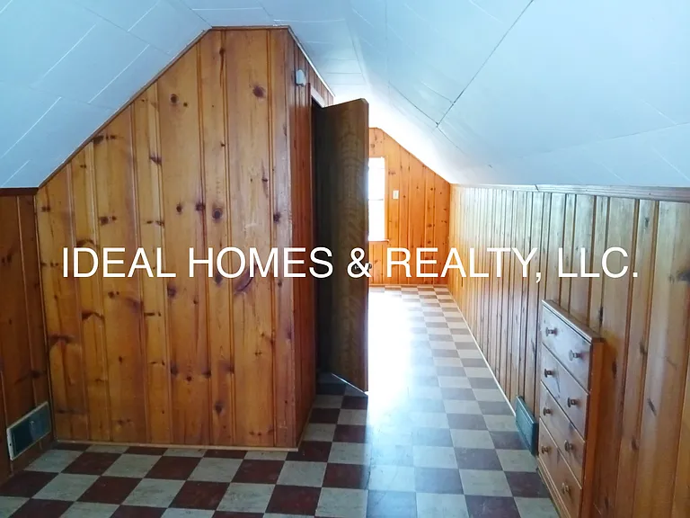 3602 Esther St — Photo 6