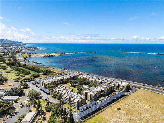 2nd image of 111 Kahului Beach Rd APT D117