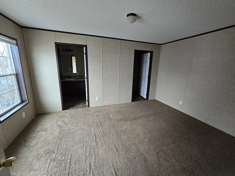 803 W Irish Ridge Rd #27 — Photo 9