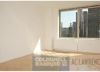 4th image of 260 W 54th St APT 30F