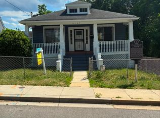 6107 Foote St, Fairmount Heights, MD 20743
