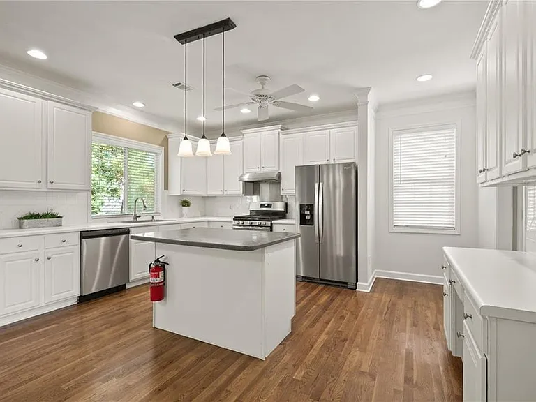 10950 Kimball Crest Dr — Photo 13