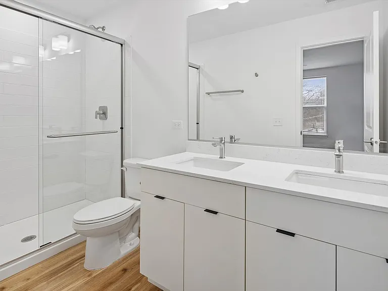 Waverly Creek Townhomes — Photo 22