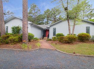 9 Raleigh Dr, Pinehurst, NC 28374
