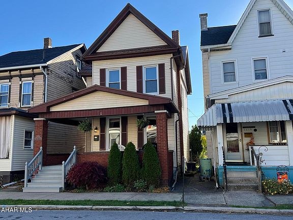 2nd image of 2817 Oak Ave