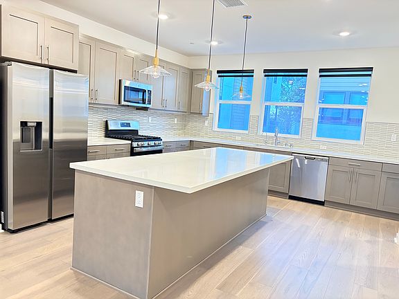3rd image of 730 S Grable Cir #1