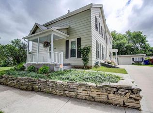 5010 N 107th St, Milwaukee, WI 53225