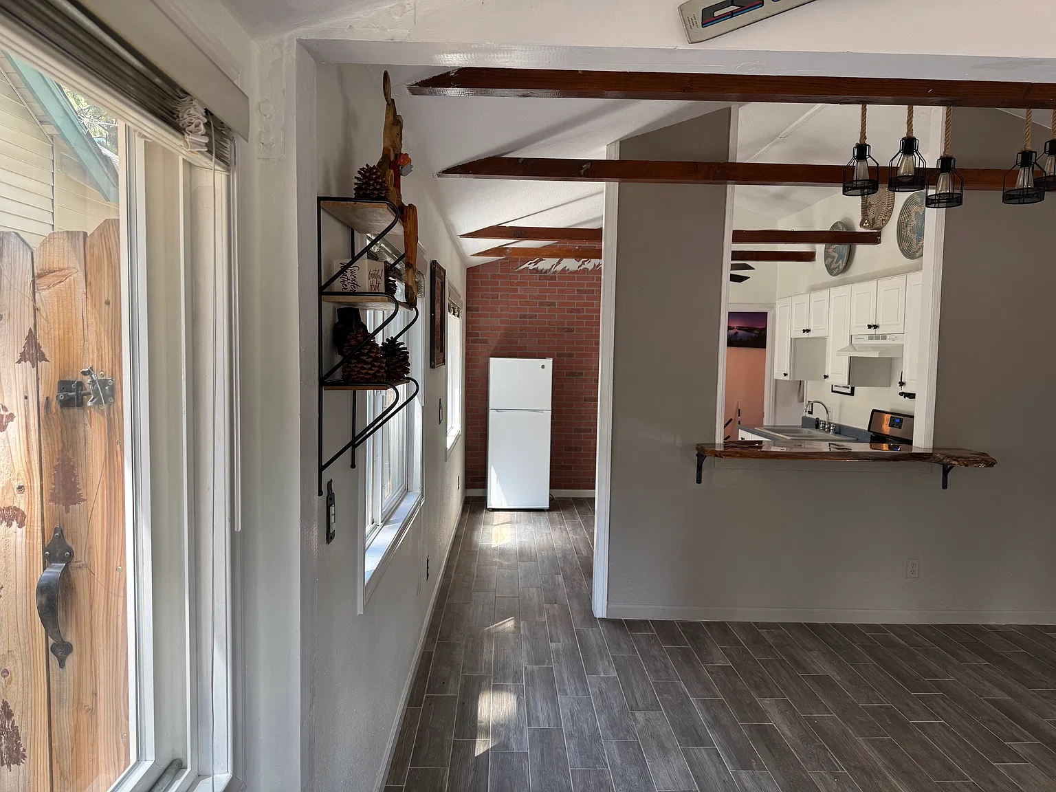 2 bed, 674 sqft, $1,500 — Photo 3