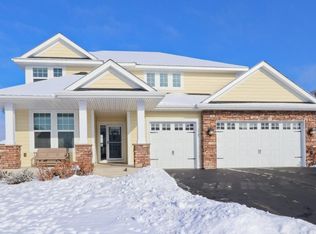 3423 Ridgestone Way, Woodbury, MN 55129