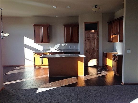5th image of 4612 Pagoda Dr