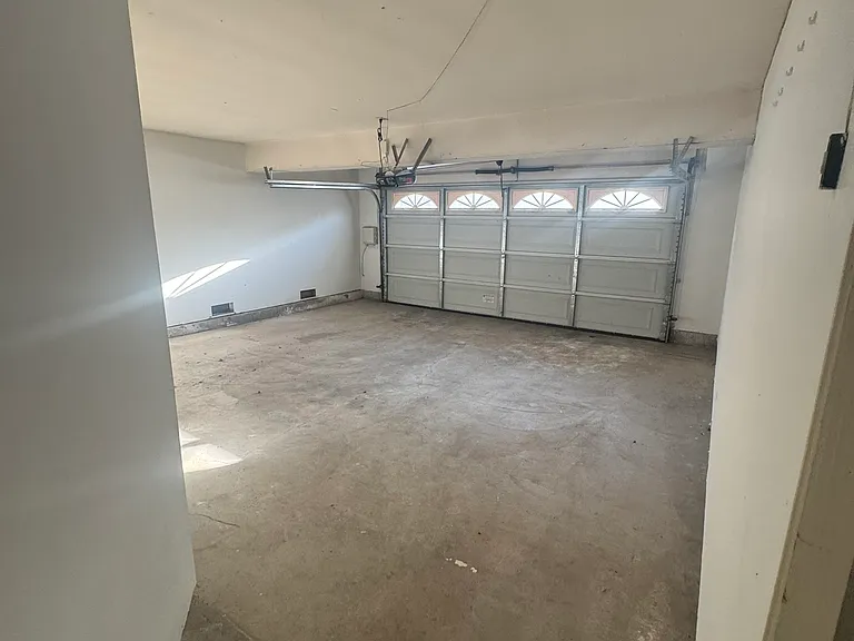 2901 Snow Creek Ln — Photo 33