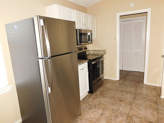 5th image of 4437 Burnette Pl