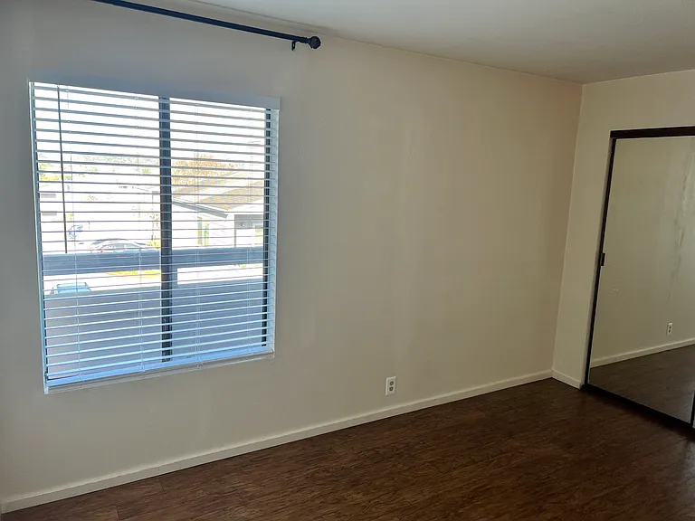 3095 Marina Dr #14 — Photo 17