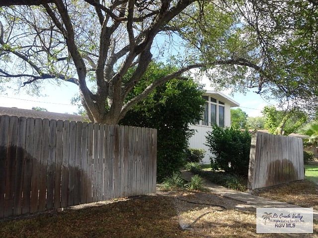 1st image of 1117 N 21st St