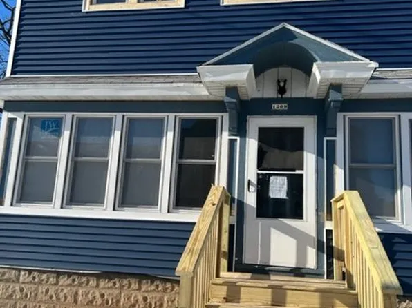 1209 N Morrison St, Appleton, WI 54911