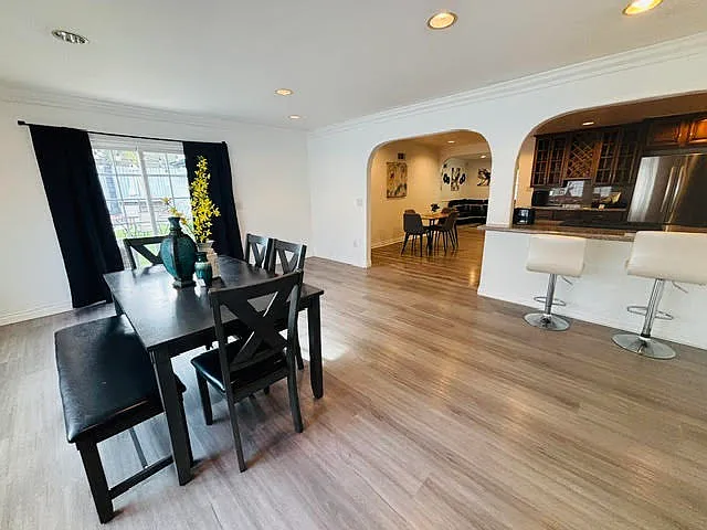 4880 Bruges Ave — Photo 13
