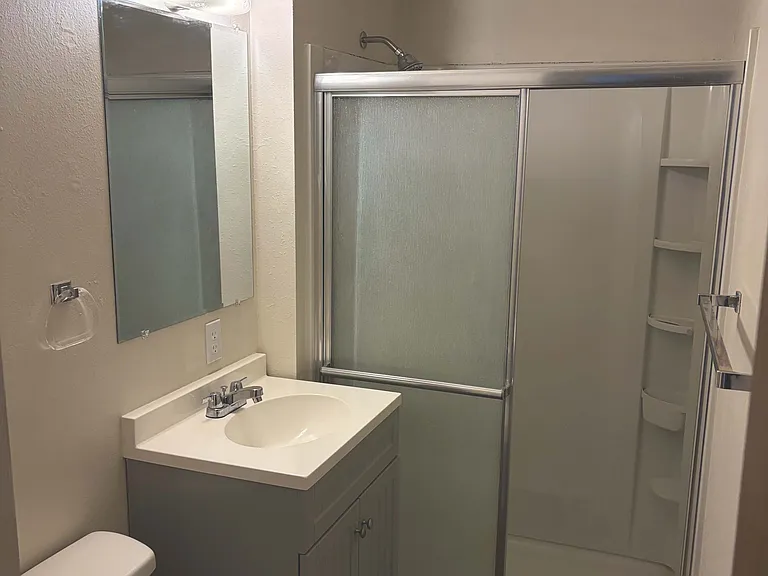 353-359 S White Cloud Dr #4 — Photo 10