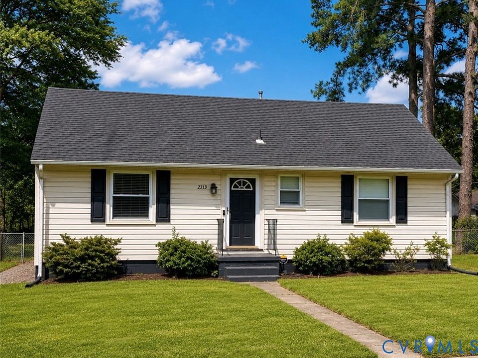 1st image of 2313 Dickens Rd
