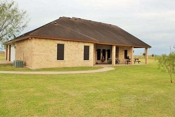 3rd image of 11225 Fm 1834
