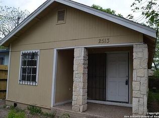 2513 W Poplar St, San Antonio, TX 78207