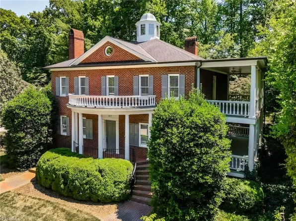 107 Staunton Dr, Greensboro, NC 27410