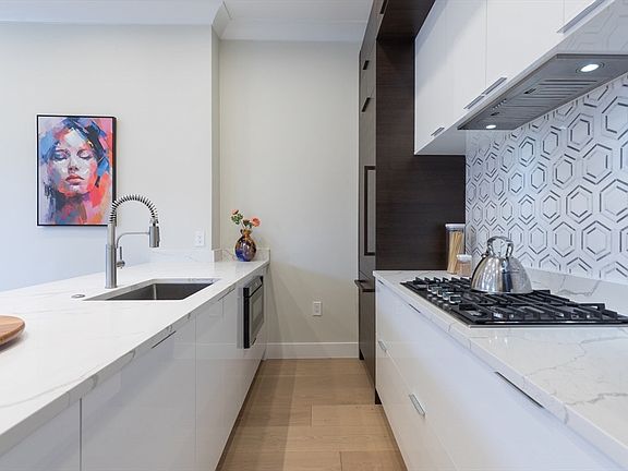 4th image of 577 Massachusetts Ave #3