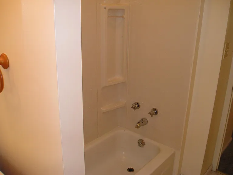 132 S 19th St #2 — Photo 6