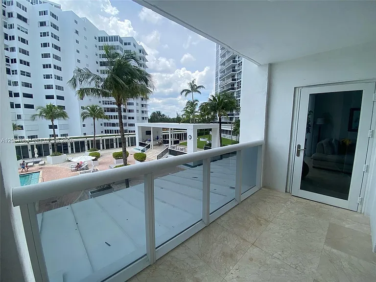 10275 Collins Ave #215 — Photo 12