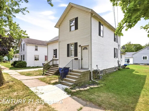 702 S Warner St, Bay City, MI 48706